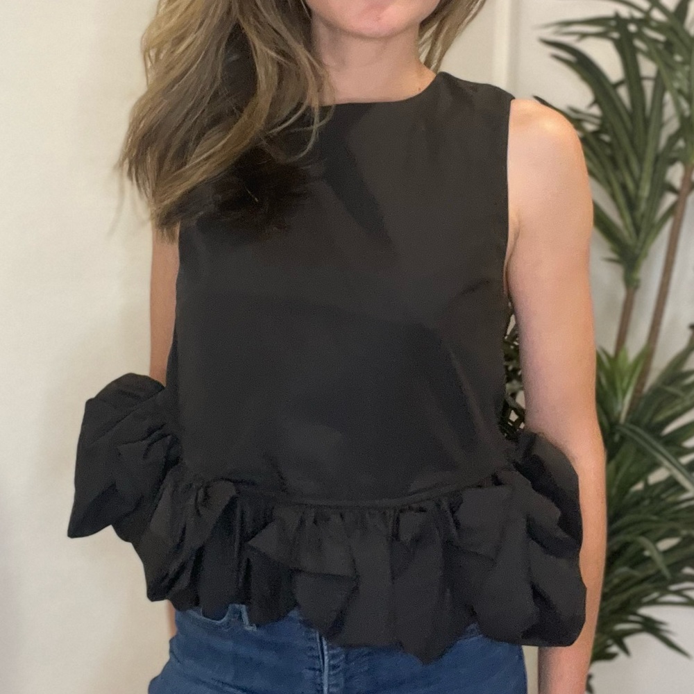 Entro Black Ruffle Hem Crop Top - Picture 5 of 15